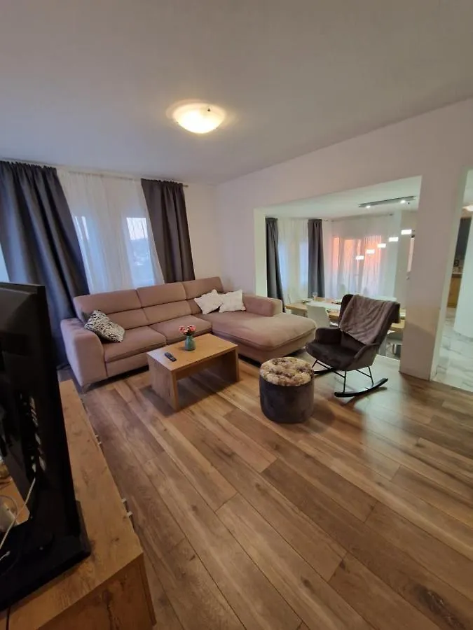 Luxury Apartment Bepo Turanj
